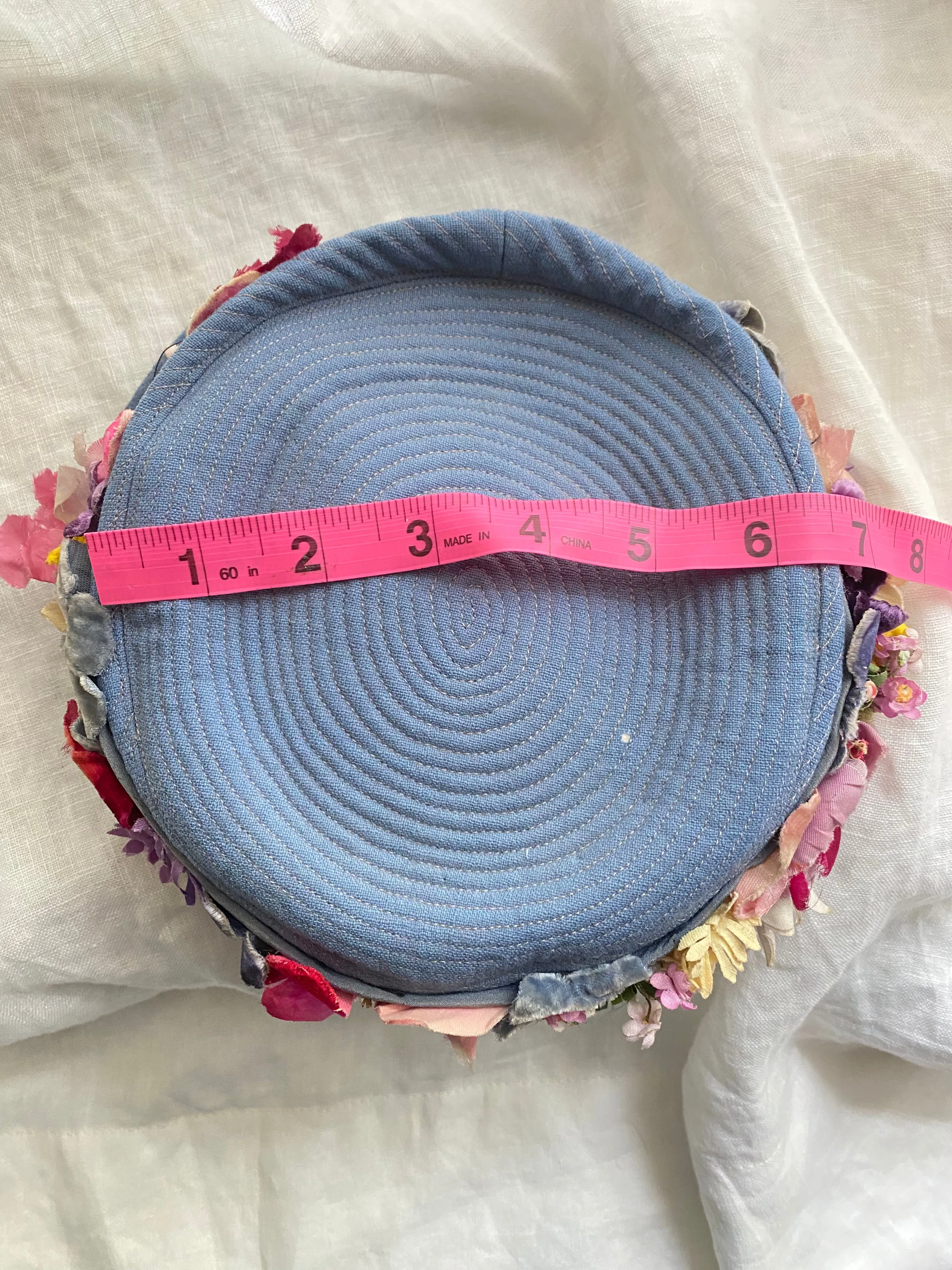 1930's Garden Periwinkle Tilt Hat By Meier & Frank / OS