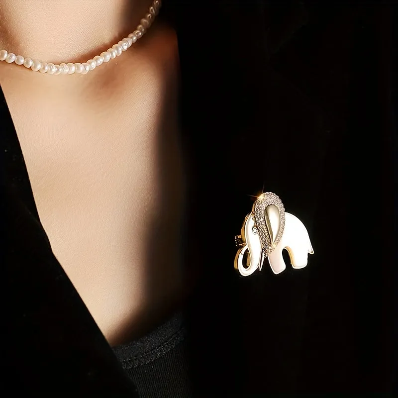 Chic Rhinestone Elephant Brooch  Perfect for Clothing and Accessories