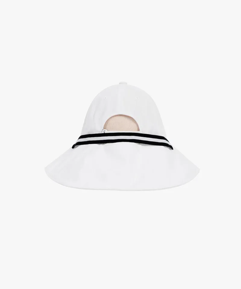 CREVE NINE: Women's Logo Strap Bucket Hat - White