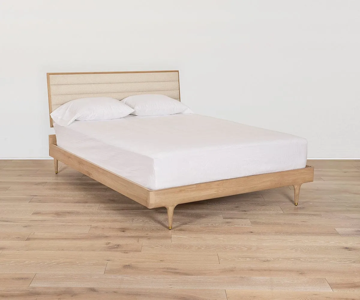 Hendrick Bed - White Oak