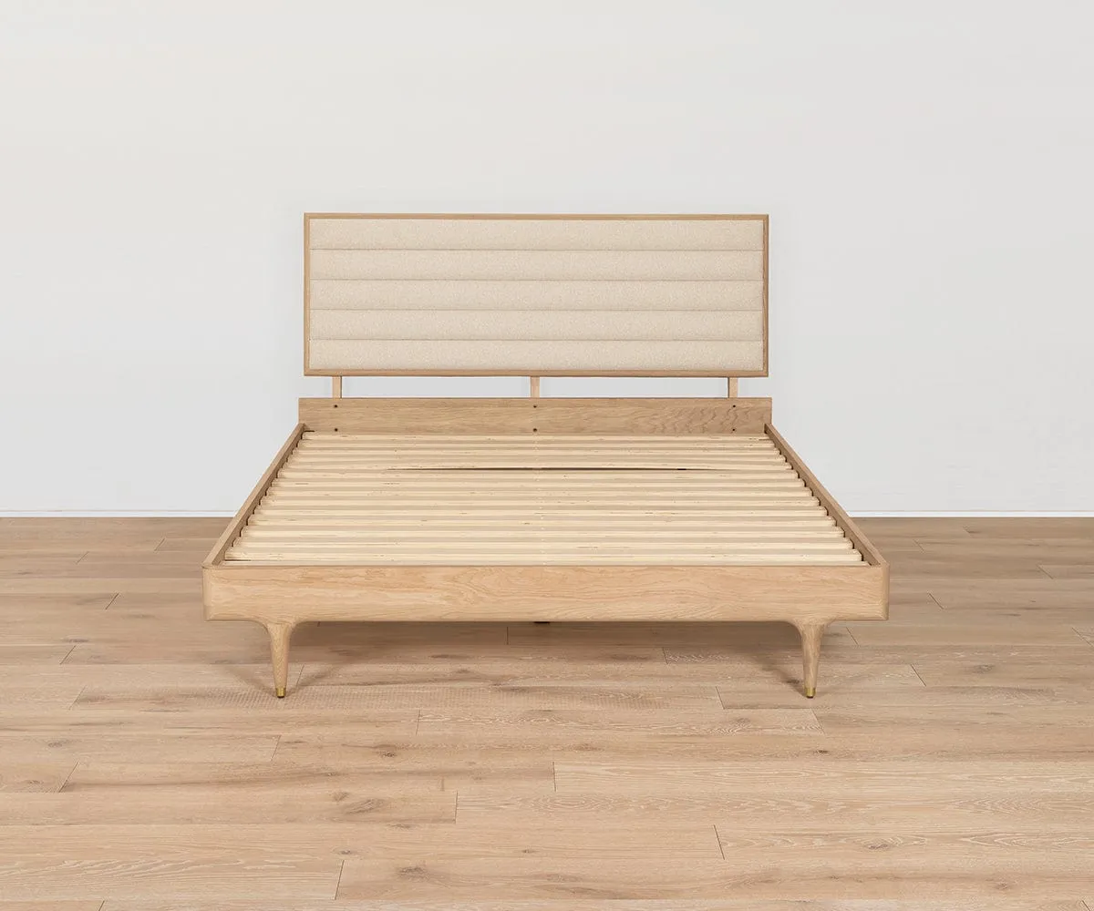 Hendrick Bed - White Oak