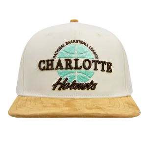 NBA CHARLOTTE HORNETS BUTTER SUEDE SCRIPT STRAPBACK HAT (EGGSHELL/SUEDE)